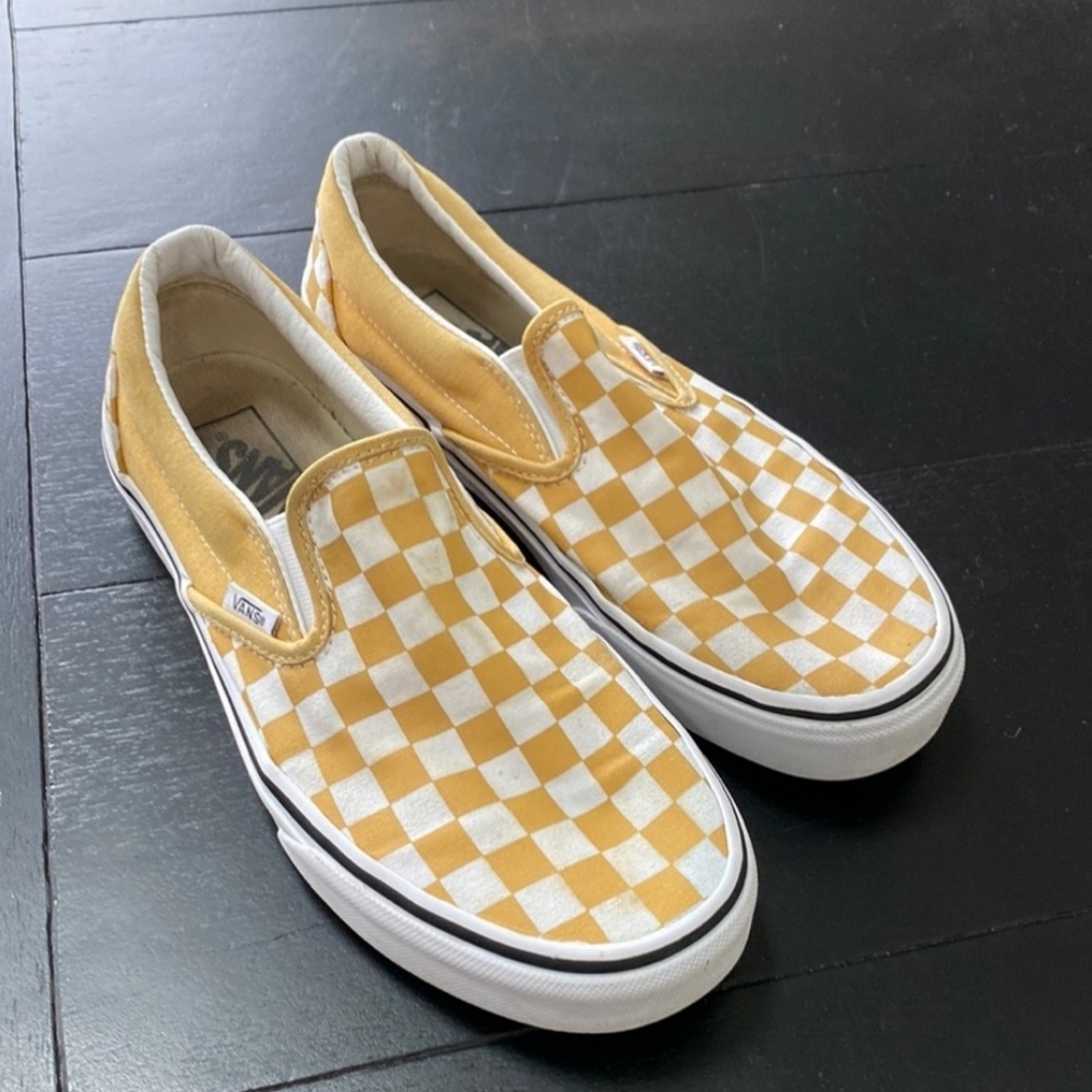 Vans. Yellow Checkerboard Slip on Sneakers. (Men's 7/Women's 8.5)